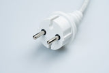 MK Illumination QF+ Stromzuführung 1,5 m – Main Connector mit oder ohne Gleichrichter (Pflichtzubehör) – Anschlusskabel ohne Gleichrichter · 1.800 W · Weiß (001-002) – Anwendung / Detail