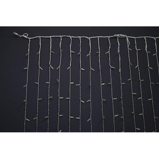 MK Illumination Drape Lite® 36 V – LED-Lichtervorhang Niedervolt 2 m breit – 2 × 3 m · 400 LED (029-067) – Anwendung / Detail