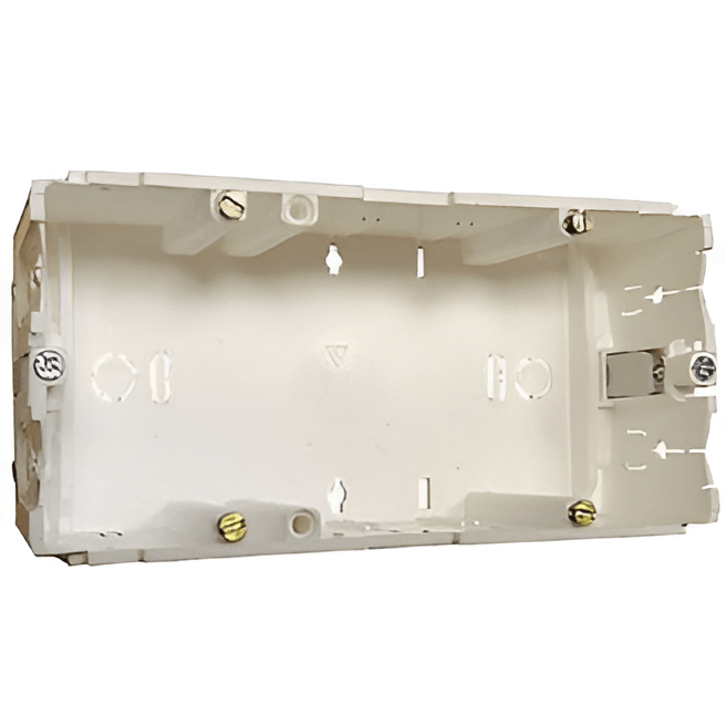 GEWISS Brüstungskanal 70x100/130/170 aus Hart-PVC, weitere Ansicht des Kanalsystems mit Zubehör